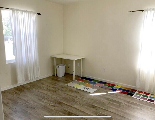 3rd bedroom - 6735 Saint Clair Ave