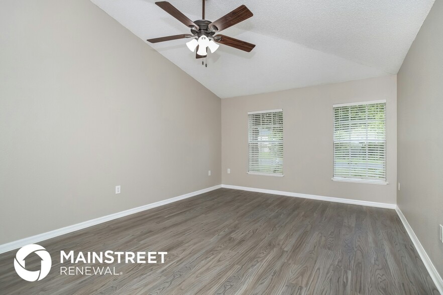 Building Photo - 1118 Chesterfield Ct