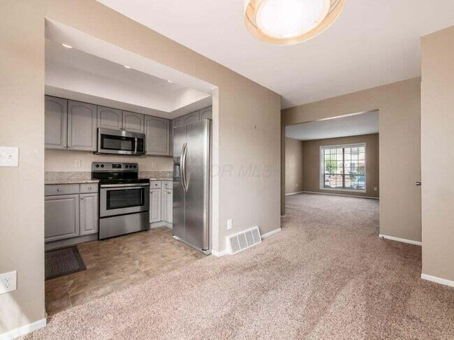 Building Photo - 5297 Brandy Oaks Ln