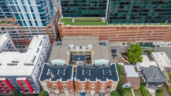 Building Photo - **WALKABLE MIDTOWN CONDO WITH BALCONY AND ...