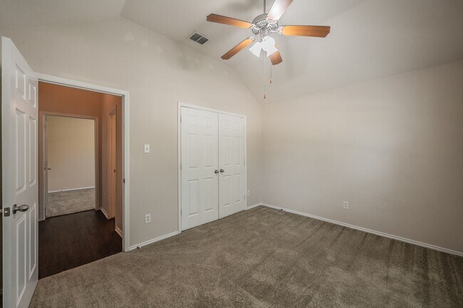 Building Photo - excellent single story home in Willow Park