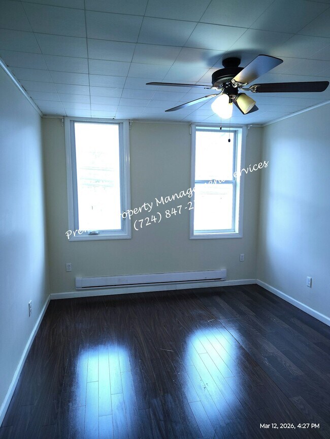 Building Photo - 602 Sheffield Ave