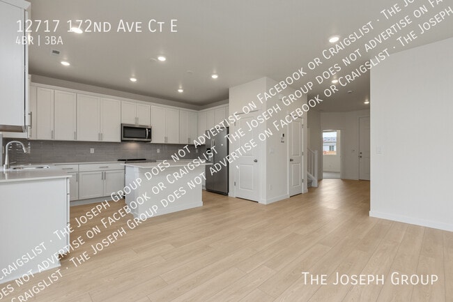 Building Photo - 12717 172nd Ave Ct E
