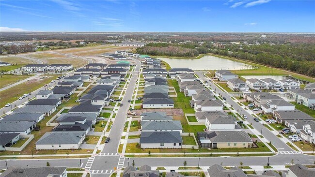 Building Photo - 4959 Shady Pnes Dr