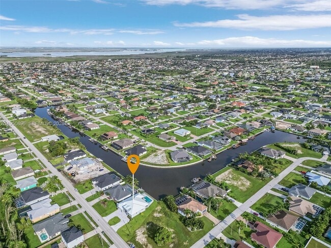 Building Photo - 2207 SW 32nd St