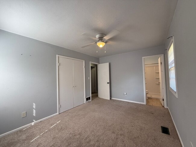 Building Photo - 3 Bedroom Rental - close to Cape Fear Vall...