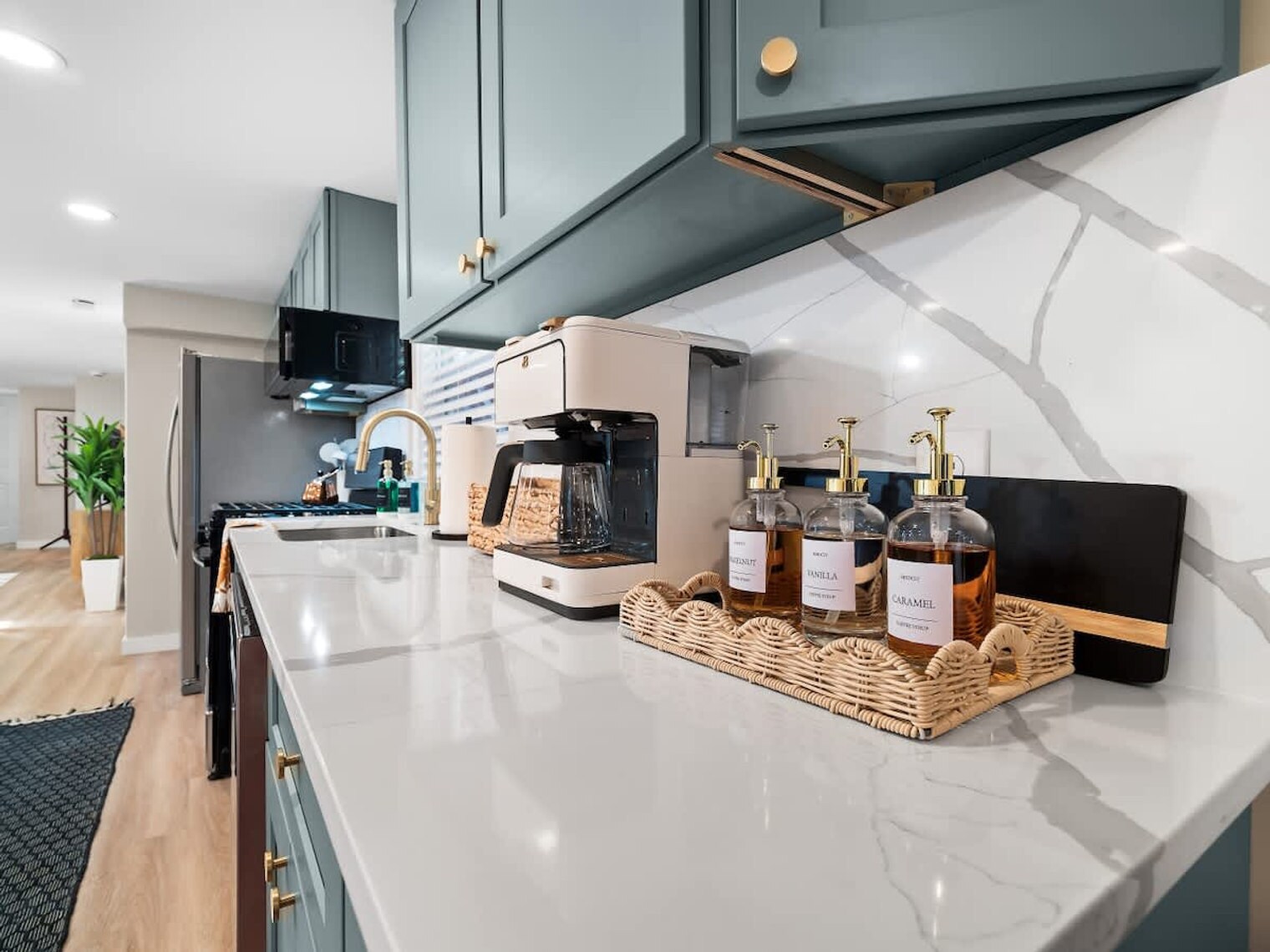 Building Photo - 5602 Tillman Ave