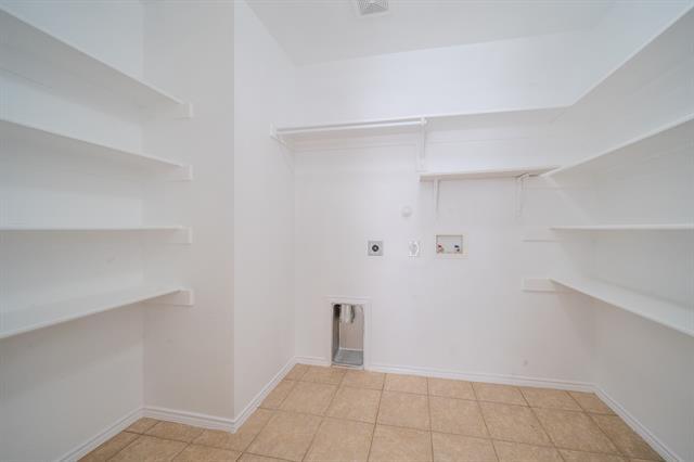 Building Photo - 2037 Cedar Trail