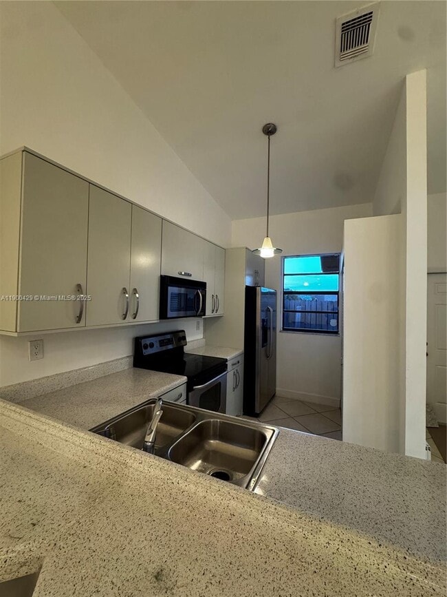 Building Photo - 6728 NW 188th Terrace