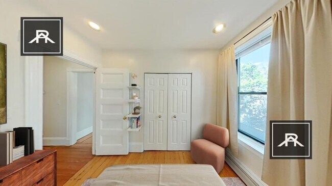 Building Photo - 2 bedroom in Boston MA 02120