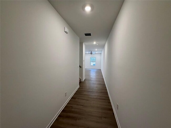 Building Photo - 5333 Frontier Ct