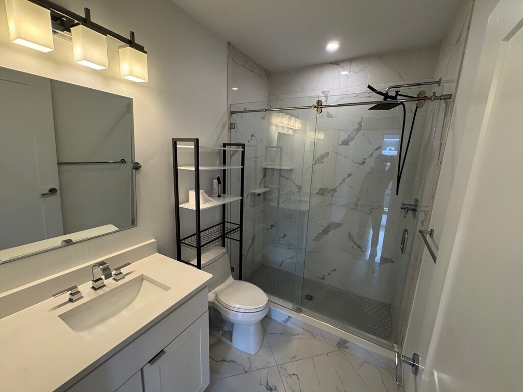 Building Photo - 49 Rogers St