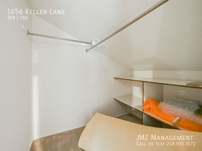 Building Photo - 1656 Keller Ln