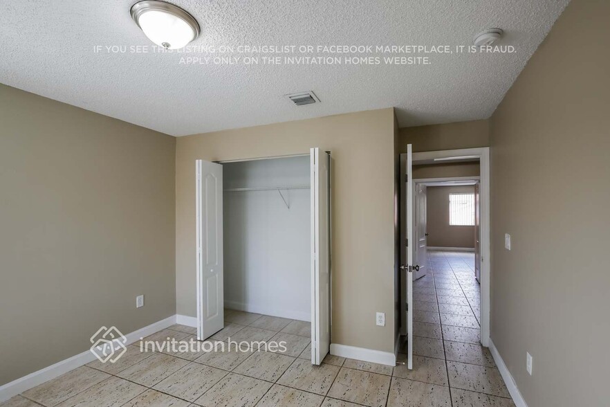 Building Photo - 11591 NW 50th Terrace