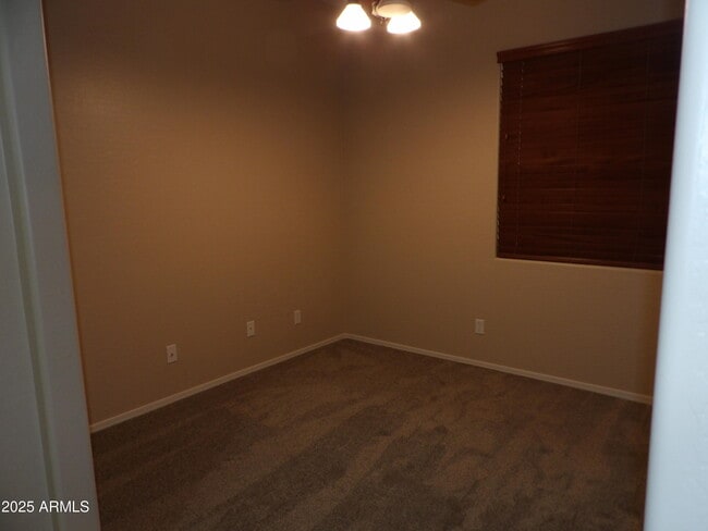 Building Photo - 17976 W Paseo Way