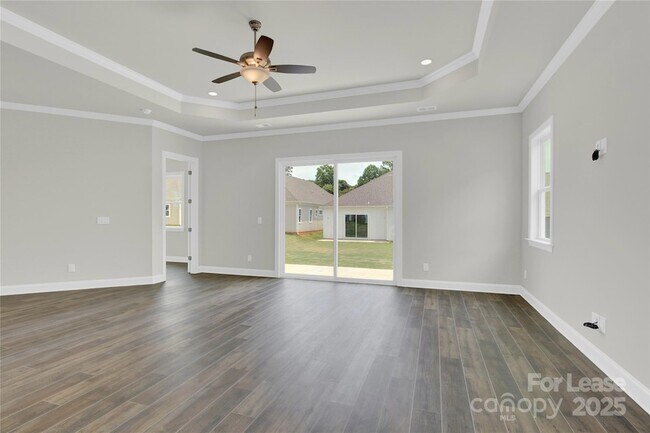 Building Photo - 4724 Anise Cir