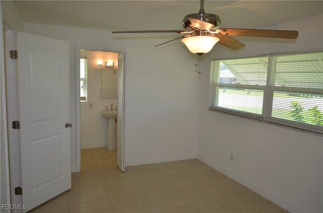 Building Photo - 451 Monterey Ave