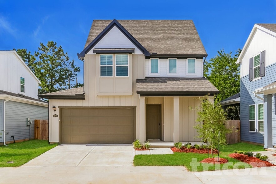 Interior Photo - Tricon Peek Road