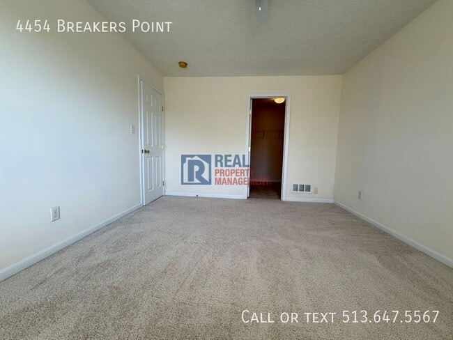 Building Photo - 4454 Breakers Point