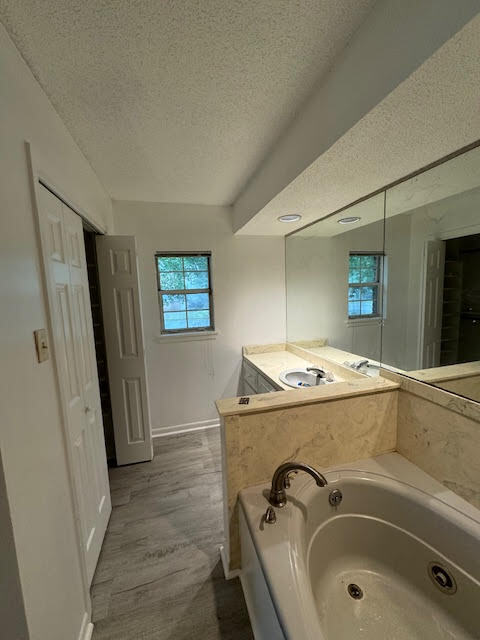 Building Photo - 5624 Ahoni St