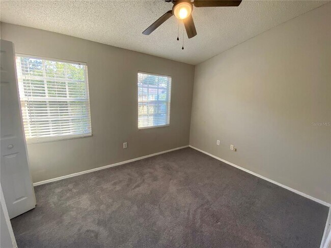 Building Photo - 12415 Berkeley Square Dr