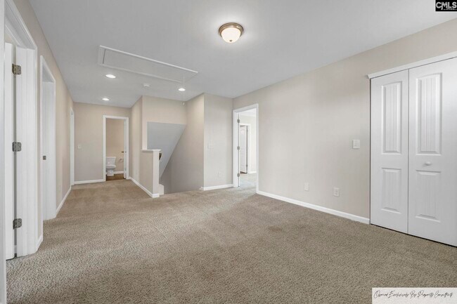 Building Photo - 57 Brazilian Dr