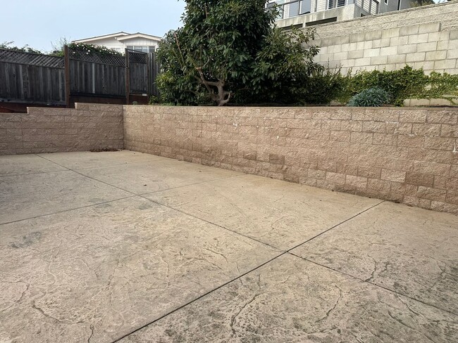 Building Photo - Upscale Morro Bay home with great views