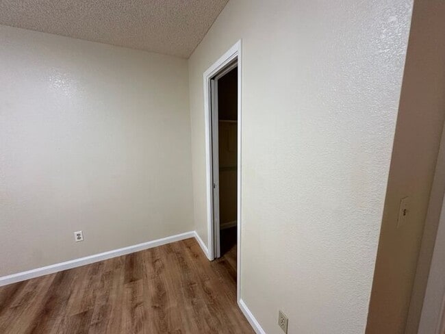 Building Photo - 2701 Pajaro Pl