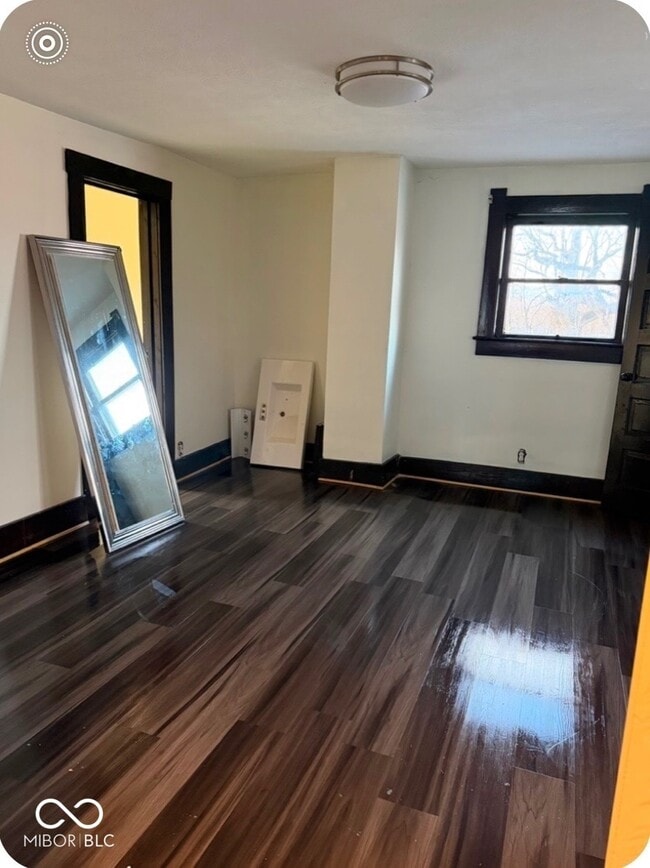 Building Photo - 10540 E 25th St