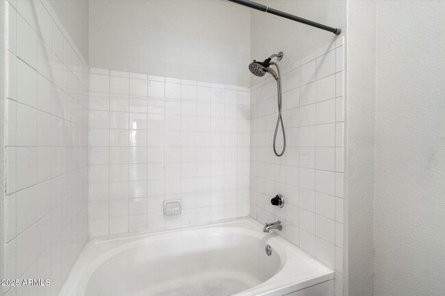 Building Photo - 7009 E Acoma Dr