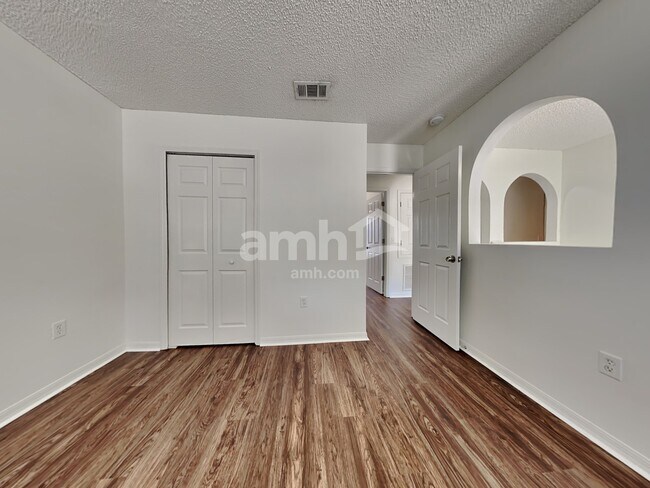 Building Photo - 8846 Shindler Crossing Drive
