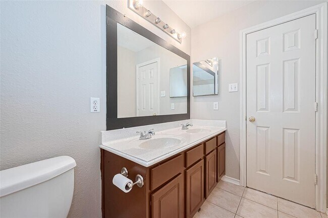 Building Photo - 5731 Afton Ridge Ln