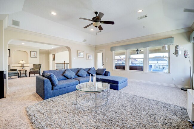 Building Photo - 14207 Bay Cliff Ct