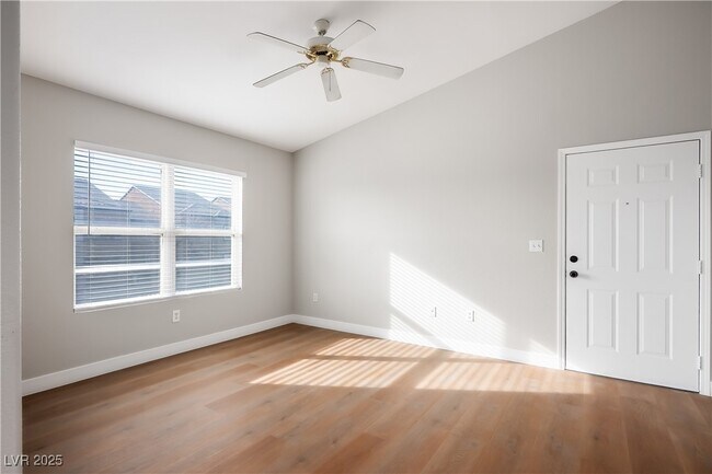 Building Photo - 6650 W Warm Springs Rd