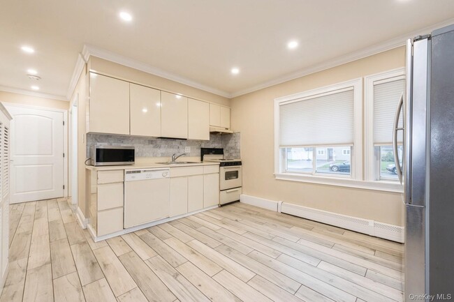 Building Photo - 196 Willowood Dr