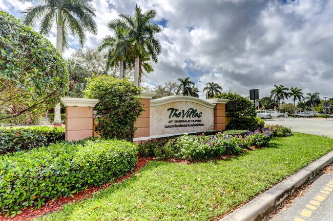 Building Photo - 6510 Emerald Dunes Dr