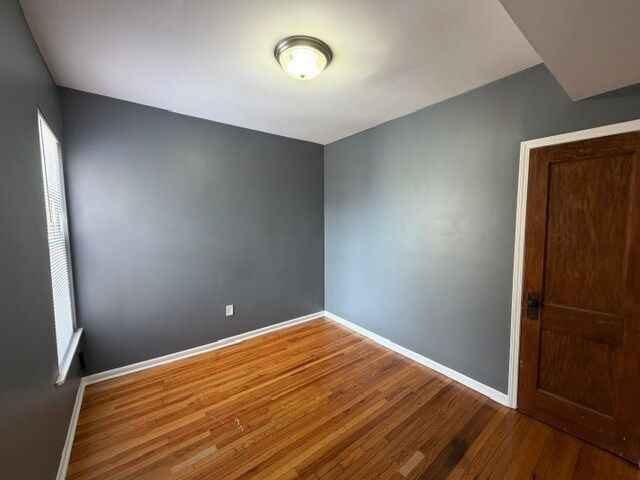 Building Photo - 4741 W Van Buren St