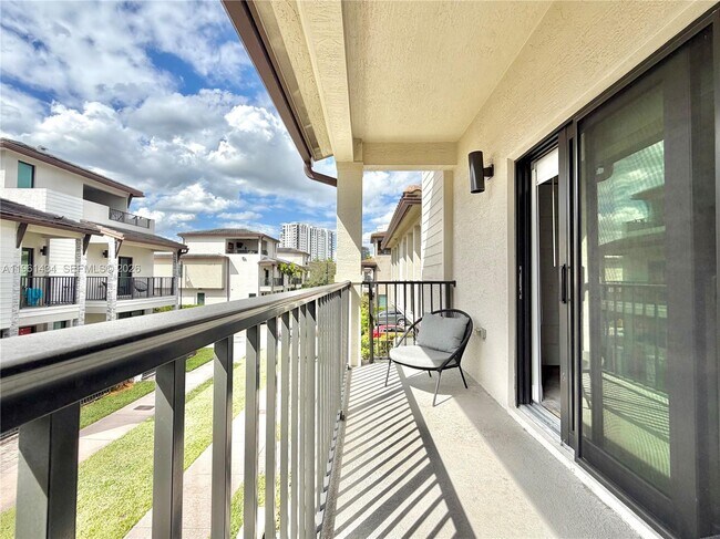 Building Photo - 4861 NW 83rd Path