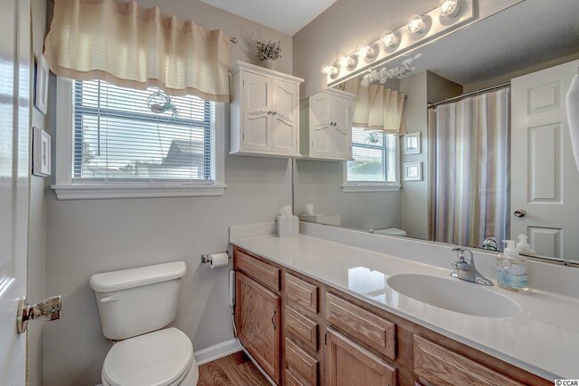 Building Photo - 775 Plantation Dr