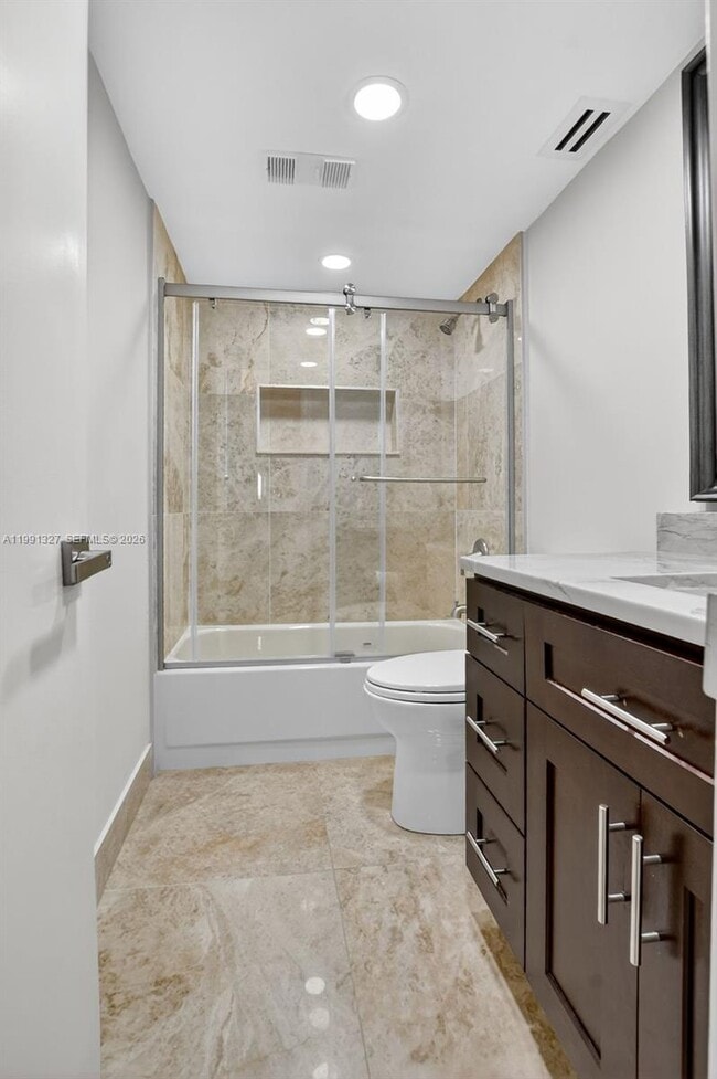 Building Photo - 7145 Promenade Dr