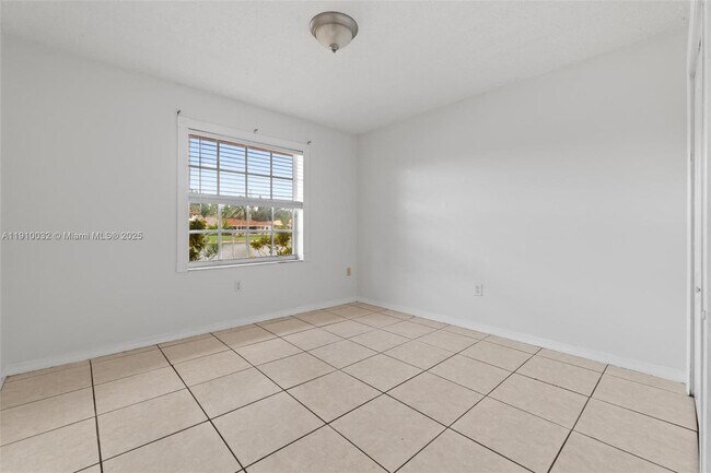 Building Photo - 15793 SW 43rd St