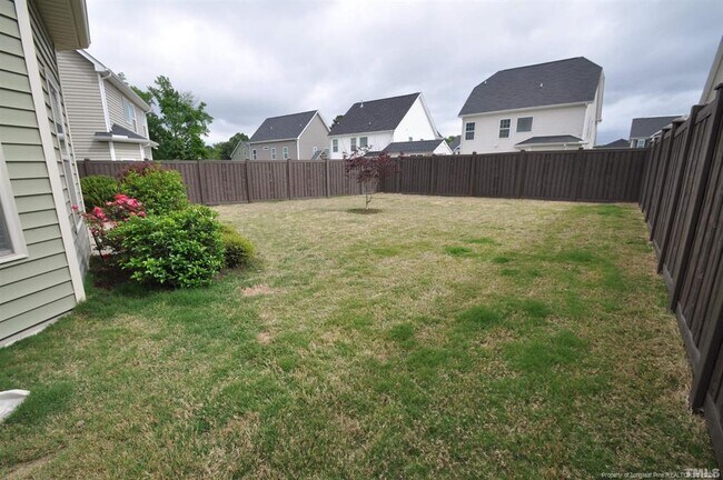 Building Photo - 1107 Summer Meadow Dr