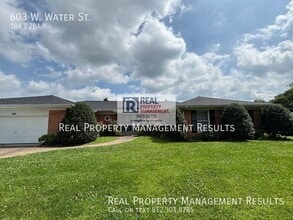 Building Photo - 603 W Water St