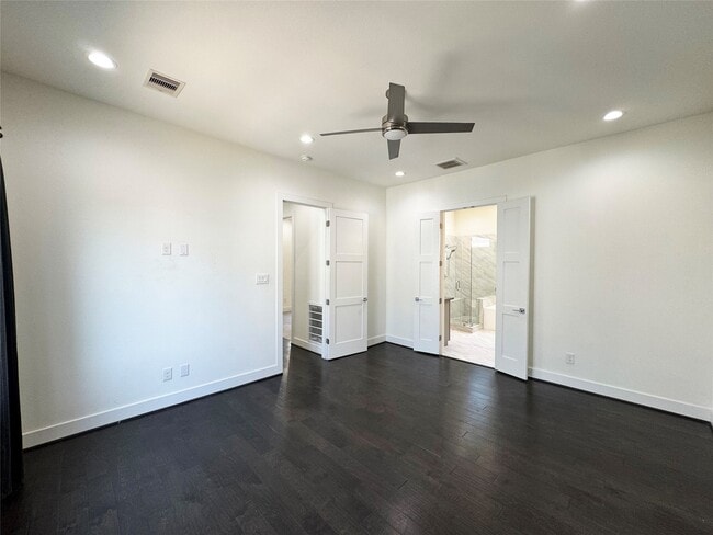 Building Photo - 2905 Gillespie St