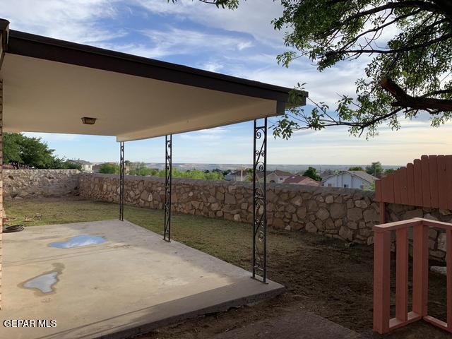 Building Photo - 609 Alicante Way