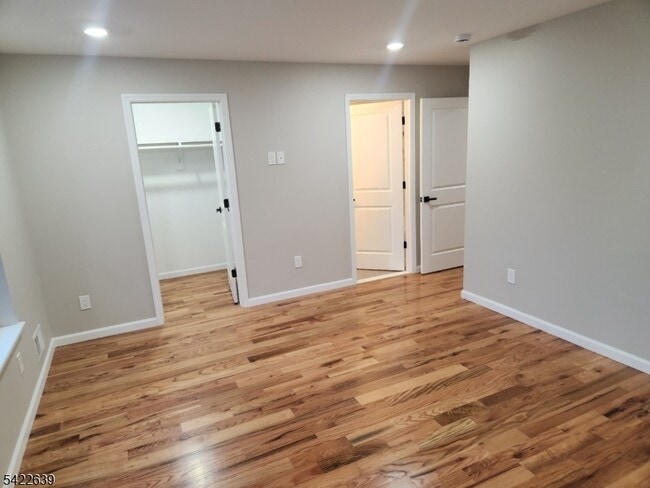 Building Photo - 410 S 8th St