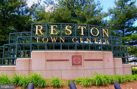 Building Photo - 11606 Vantage Hill Rd