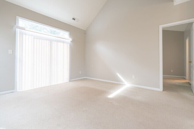 Building Photo - 4022 Holston Ct