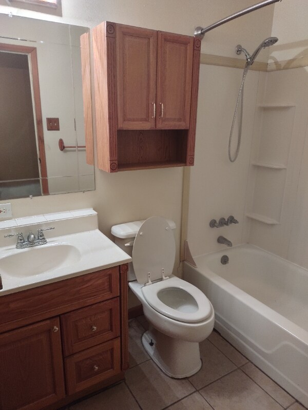 Building Photo - 35 Cedar Ridge Dr