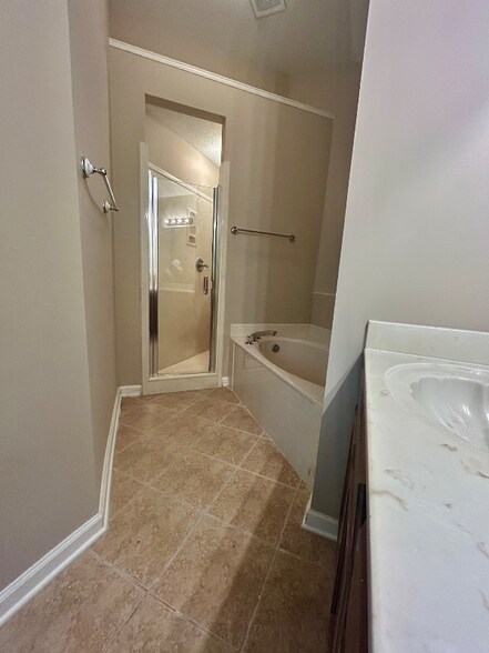 Building Photo - 7141 Chena Bay Ln